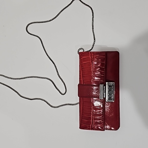 Brighton Red Crossbody Wallet handbag with silver removable strap - Picture 2 of 8